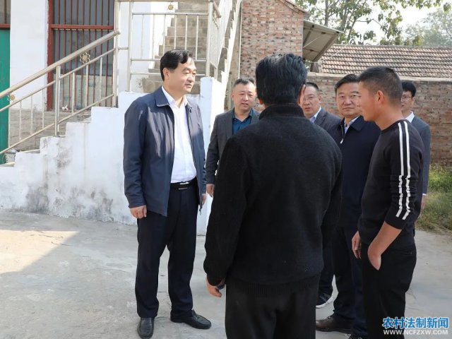 ·�굽�����ϳ�ţ���綽�������ƶ���Ṥ��