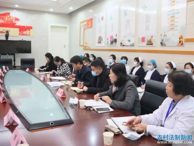 ����ʡ����ίר����������и��ױ���Ժ���׿�չ�ʿص��С�