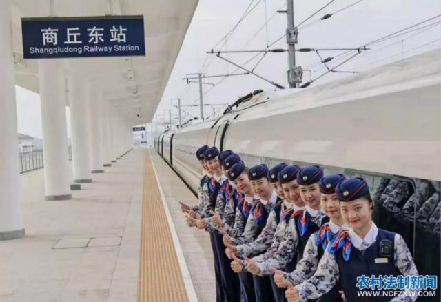 ���۸����̺϶ν��������У�����һ����«��