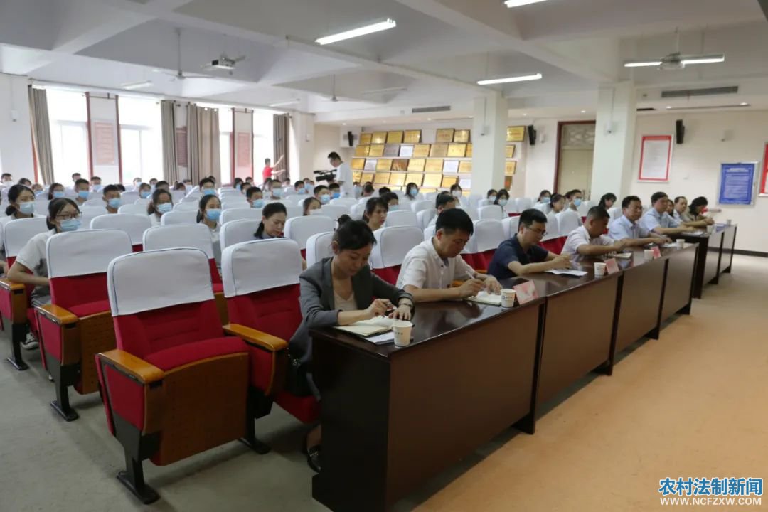 �ױ���俱�����ί����������潭��ѧ��˼����