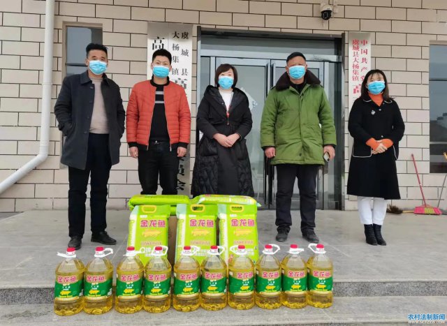 �������й������ݳǵ��ŷֹ�˾��չ�߷�ο�ʻ