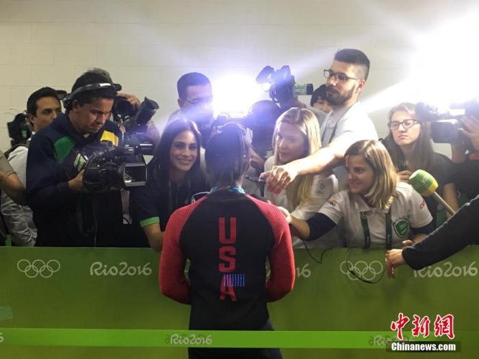 ����ͼ���ݶ�˹����Լ���˻��ڼ��������ɷã������ڵĵط������ٲ���ý��ĳ�ǹ���ڡ� ���� ���� ��